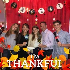 Meet your Posher, Sharon